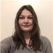 Profesora de Francés ( nativo) y puedo dar clases en Inglés