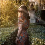 Insegnante con laurea in lingue offre lezioni di italiano, storia, inglese e spagnolo