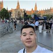 Bilingual teacher with experience, creating dynamic lessons for all ages, fostering confident communication in Chinese and English