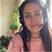 Me formé como profesora universitaria en química y ciencias ambientales, me especializo en quimica organica e inorganica para alumnos de nivel medio y universitario