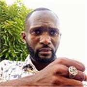 Enseignant, coach en communication écrite et en spiritualité. 