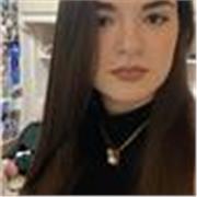 Ciao, sono Matilde, una ragazza di 19 anni molto tranquilla, vivace e socievole. Mi piace rendermi utile e aiutare gli altri quand