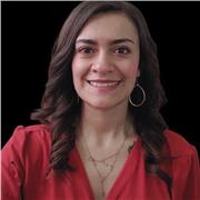 Profesora de inglés - español con más de 7 años de experiencia de enseñanza a adultos, adolescentes y niños