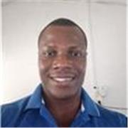 I give private lessons tailored to your level and learning needs.