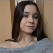 Soy una persona responsable, paciente y comprometida, con ganas de ayudar a los alumnos hasta 4 ESO a mejorar y aprender.