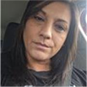 Laureata in psicologia clinica e specializzata in psicoterapia sistemico relazionale