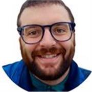 Docente di Inglese certificato C1 Advanced offre lezioni private in remoto a Torino, specializzato nel supporto a studenti con D