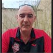 professeur en exercices donne cours de maths niveau primaire et college