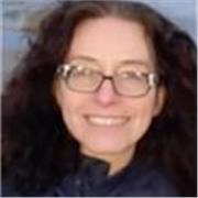 Spanish native willing to teach English skills to people with different backgounds and ages