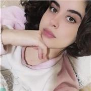 Vorrei aiutare gli altri studenti a crescere. Posso esercitare sia online che di persona ciò varia dalla distanza dello studente