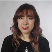 Profesora de arte e inglés para todas las edades y niveles.