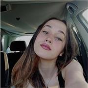 Offro ripetizioni online, di italiano ,inglese,filosofia,storia,diritto. Sono una studentessa di giurisprudenza