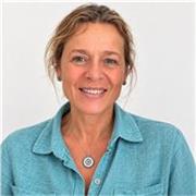 Profesora de español para extranjeros. 1 Clase: . Bono de 5 clases: . Bono de 10 clases