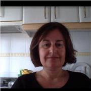 Profesora bilingüe, licenciada en Filología Inglesa por la Universidad de Oviedo y University of West London