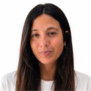 Estudio magisterio infantil (último año) además de logopedia.