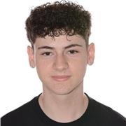 Soy Bryan, estudiante de Grado Superior en Desarrollo de Aplicaciones Web (DAW) con una nota media de 8.47 en SMX