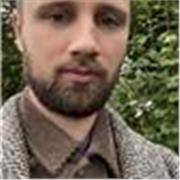 Near native Online English tutor. 10 years of teaching experience.