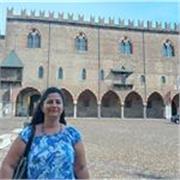 Laureata in lingue e letterature straniere si offre di impartire lezioni online e in presenza di tedesco e di letteratura tedesca. Sono una persona paziente e seria. Ho un' esperienza di circa 10 anni con alunni di varie età