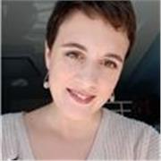 Professeure de mathématiques en ligne pour tous les niveaux du secondaire depuis Rome. Déjà dix ans dans l'Education Nationale.