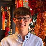 Étudiant en français, anglais de souche, offrant des cours d’anglais 