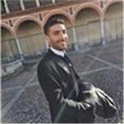 Si offrono lezioni/ripetizioni private di: inglese, spagnolo, olandese, latino, greco e letteratura italiana per giovani e adulti, online/a domicilio a Cosenza