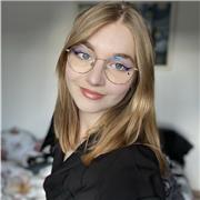 Professeur particulier d’art plastique, mais également d’histoire de l’art, et d’art appliqué. De la primaire au bac + 1