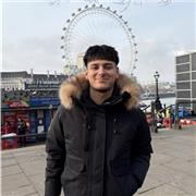 Estudiante entusiasta del inglés con el nivel C1, podría dar clases a aspirantes a los exámenes the Cambridge de cualquier nivel