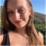 Profesora de inglés nativa con experiencia en academias con niños y adolescentes