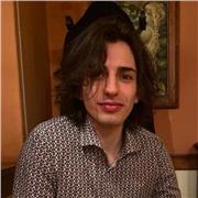 Propongo lezioni e ripetizioni di italiano (grammatica, letteratura, ecc.) e di latino per tutte le età.