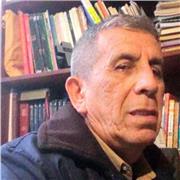 Profesor de Matemáticas y Física imparte clases a niños y adolescentes