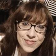 Ragazza di 44 anni con esperienza si offre come aiuto compiti da remoto o presso la propria abitazione in Reggio Emilia 