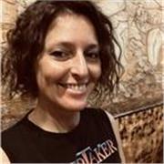 Native Italian tutor, energetic, passionate and London based. 