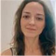 Profesora de español certificada en ELE ofrece clases prácticas y personalizadas para expatriados y profesionales en Barcelona. 