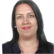 Profesora de ciencias en general, matemáticas, química, física, lengua y apoyo escolar en general.