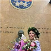 Insegnante di inglese, C1 Cambridge, laurea in mediazione linguistica e magistrale in interpretazione