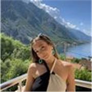 Estudiante universitaria con mas de 5 años de experiencia en el habla francesa en el ámbito academico. Primaria, Eso, Bachillerato