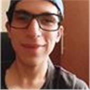 Estudiante de ingeniería que imparte clases de Matemáticas a jóvenes de 12-17 años