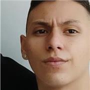 Entrenador personal enfocado en la ganancia de masa muscular, reducción de porcentajes de tejido graso, recuperación en lesiones musculares, potenciación del sistema cardiovascular