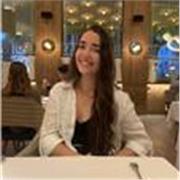 Profesora para alumnos de ESO y Primaria de lo que necesiten. Soy graduada en ADE y Marketing (hice bachillerato de ciencias)