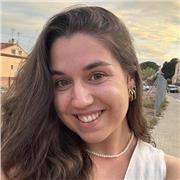 Puedo dar clases de historia, lengua y filosofia.