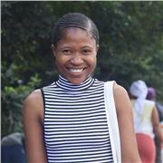 English Tutor providing lessons yo learners