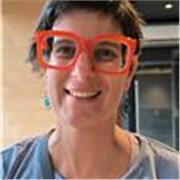 Profesora UBA dicta clases de Antropologia, Sociología, Historia, Pensamiento Científico, Sociedad y Estado, Educacion Cívica