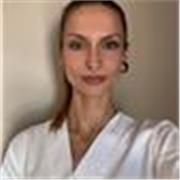 Soy auxiliar de enfermería e imparto cursos de higiénico sanitario, a parte de tener habilidad en temas de ciencias y números.