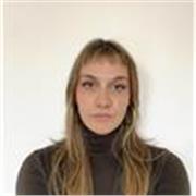 Profesora titulada en Lengua Castellana y Literatura, con 1 año de experiencia, imparte clases de forma online y presencial. 