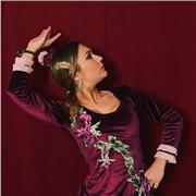 Profesora de sevillanas y flamenco para niños