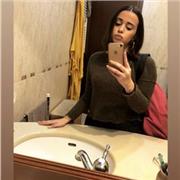 Studentessa universitaria in storia e culture contemporanee disponibile per ripetizioni e aiuto compiti