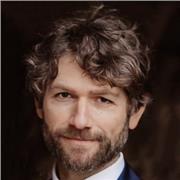 Titulaire d'un Master LLCE Anglais, journaliste et photographe passionné par la langue anglaise