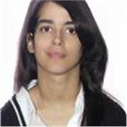 Soy una persona muy paciente, empatica, juguetona y muy trabajadora, puedo enseñar inglés, castellano y catalán a los niños