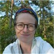 I give lessons to all ages, and have a background in food science, multicultural cooking, and food allergen-friendly cooking.