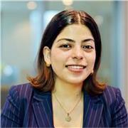 I am a corporate communicator by day and a storyteller by night. Anyone who wishes to learn English is welcome.  